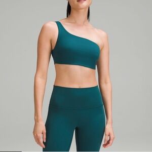 Lululemon Asymmetrical Bra Size 4 Black
